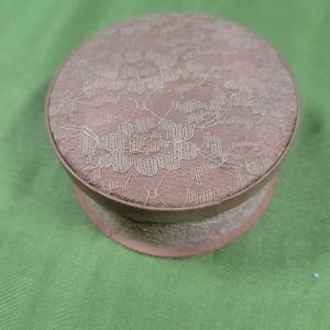 Vintage Evyan Perfume Lace Box